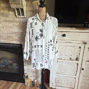 Soft Surroundings white and black button down blouse tunic Asian Chinese script